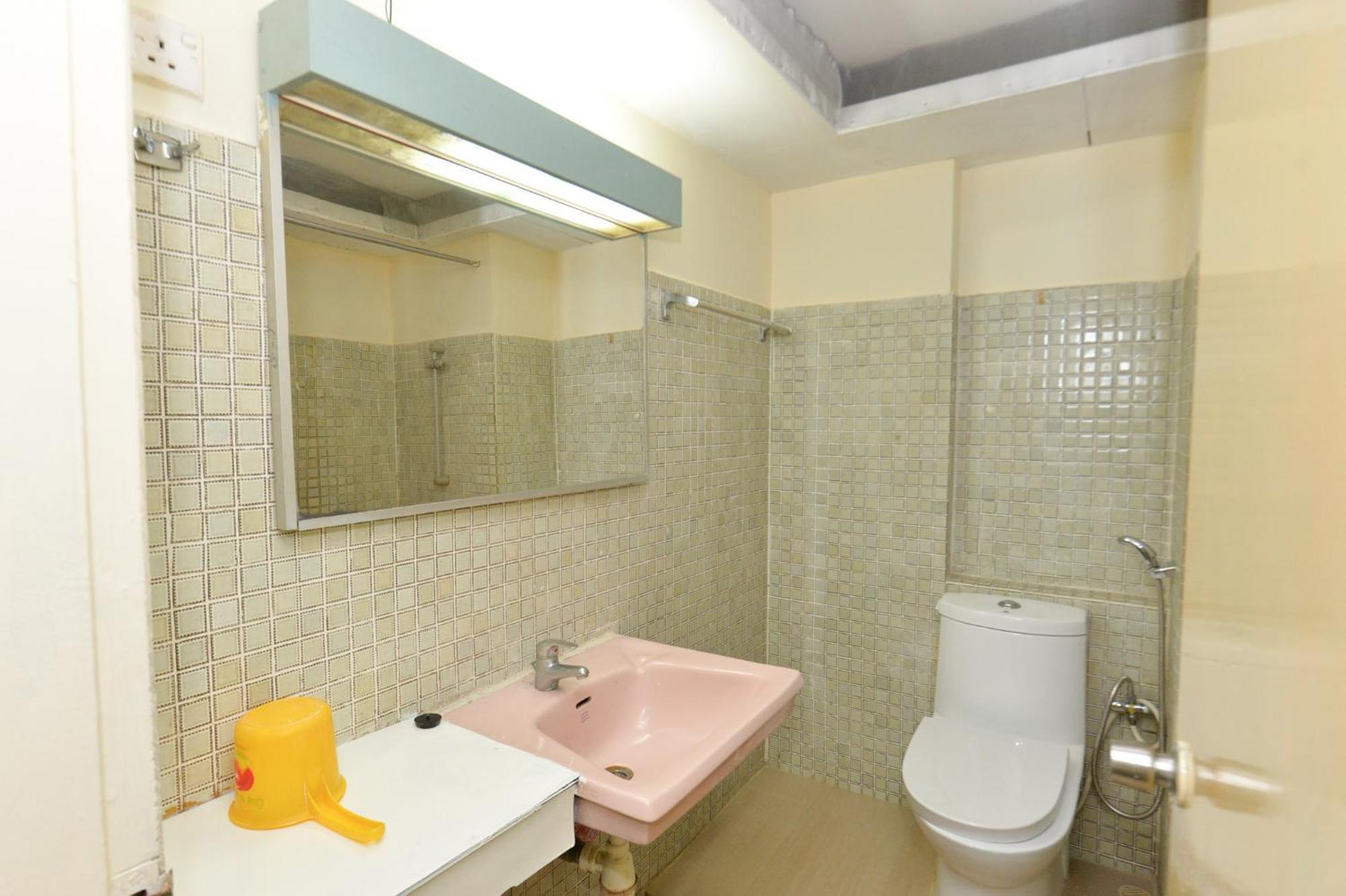 Oyo 2487 Sampurna Jaya Hotel Tanjung Pinang Buitenkant foto