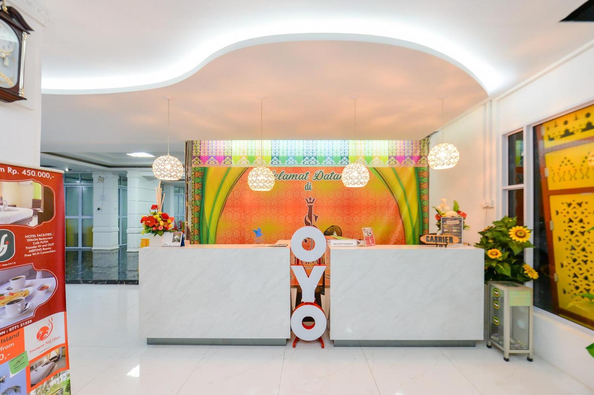 Oyo 2487 Sampurna Jaya Hotel Tanjung Pinang Buitenkant foto