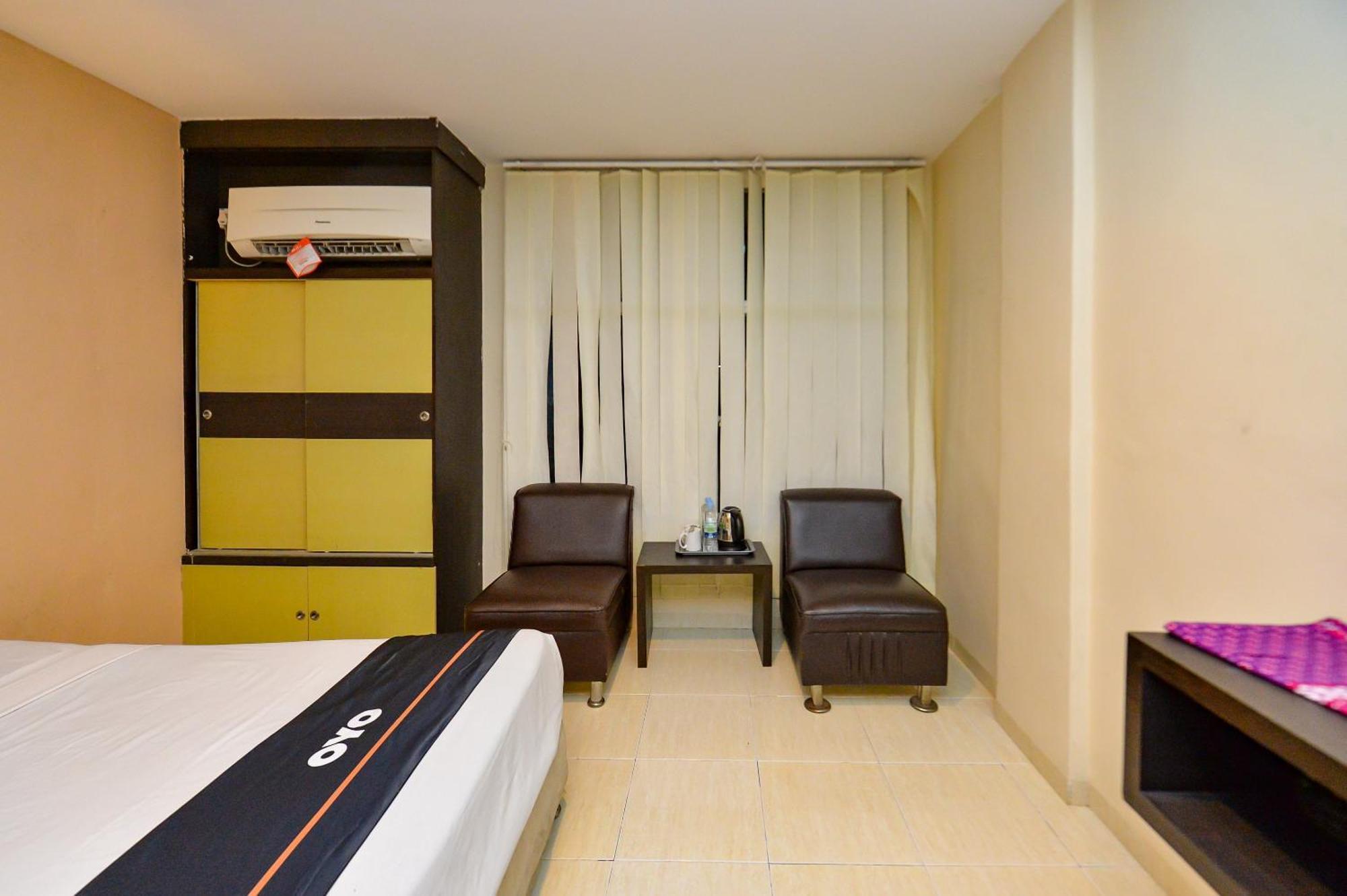 Oyo 2487 Sampurna Jaya Hotel Tanjung Pinang Buitenkant foto