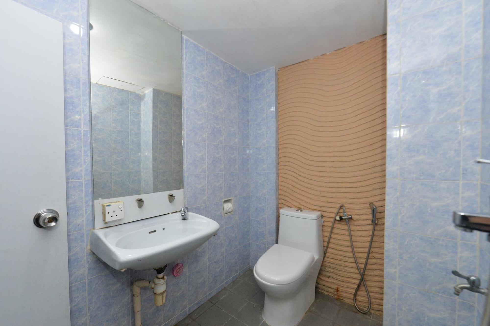 Oyo 2487 Sampurna Jaya Hotel Tanjung Pinang Buitenkant foto