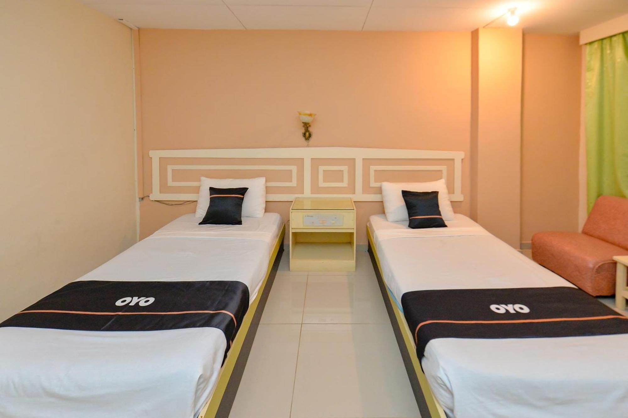 Oyo 2487 Sampurna Jaya Hotel Tanjung Pinang Buitenkant foto