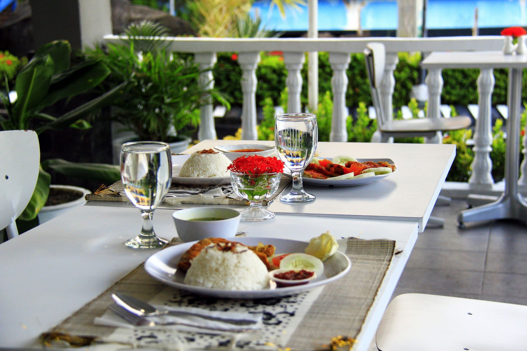Oyo 2487 Sampurna Jaya Hotel Tanjung Pinang Buitenkant foto